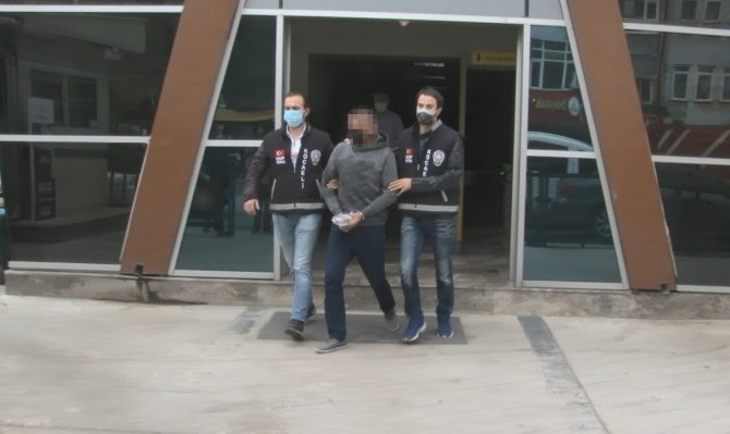 Çocukken İstismar Edildiği İddiasıyla Adam Öldürmüştü, Yargılanmasına Başlandı