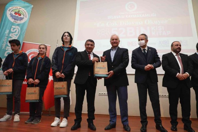 52 Bin Kişiye 52 Bin Kitap