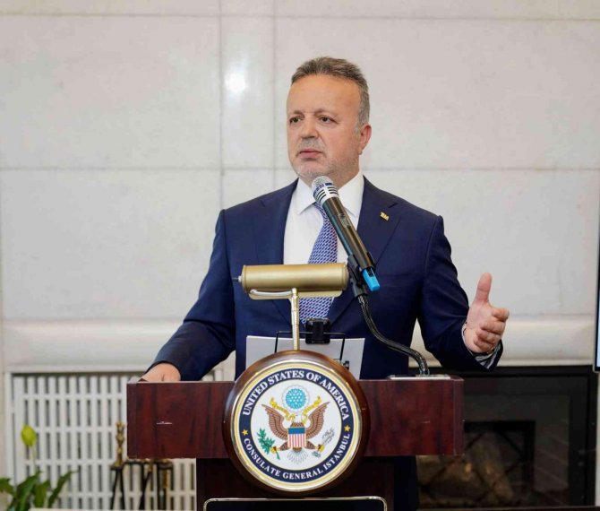 Başarılı Türk Kadın Girişimcileri Ödüllendirildi