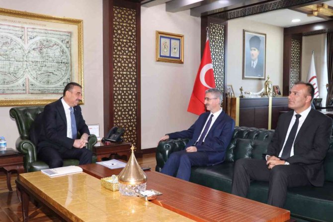 Milli Eğitim Bakan Yardımcısı Yılmaz, Vali Hacıbektaşoğlu İle Görüştü