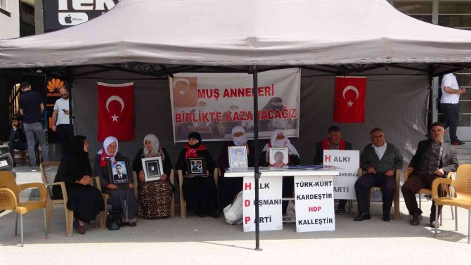 Muş’ta Evlat Nöbeti Tutan Ailelerin Sayısı 35’e Yükseldi