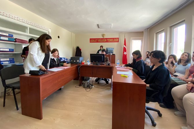 Hukuk Fakültesi Öğrencileri Denizli Adliyesi’nde Uygulamalı Eğitim Görüyor
