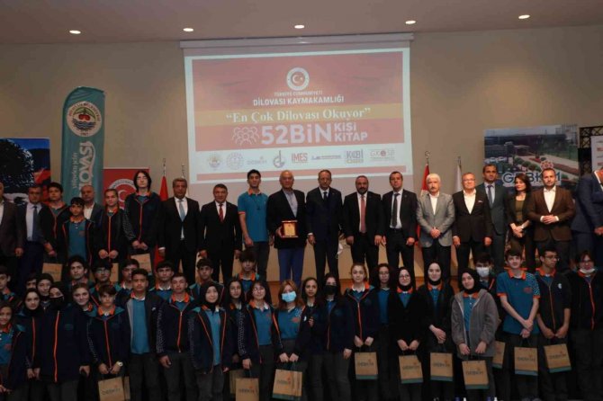 52 Bin Kişiye 52 Bin Kitap