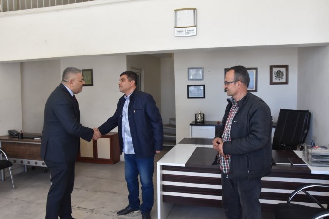 Başkan Sadıkoğlu: “Akaryakıt Zamları Nakliye Sektörünün Belini Büküyor”