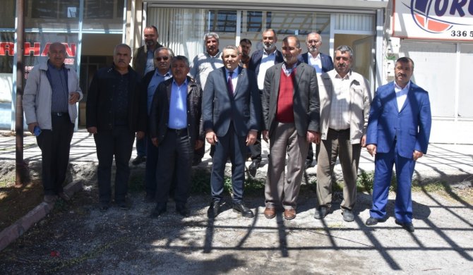 Başkan Sadıkoğlu: “Akaryakıt Zamları Nakliye Sektörünün Belini Büküyor”