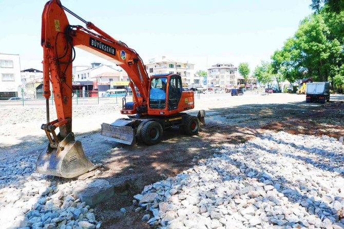 Şehrin Buluşma Noktası Ormanpark’a Yeni Otopark Alanı