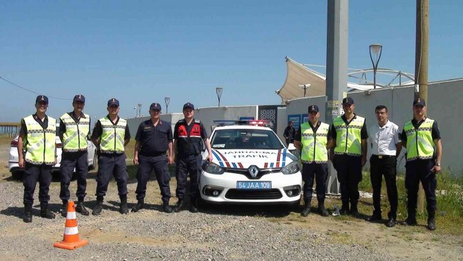 Engelli Bireyin Temsili Askerlik Yaptığı Uygulamada Aranması Olan 2 Şahıs Yakalandı