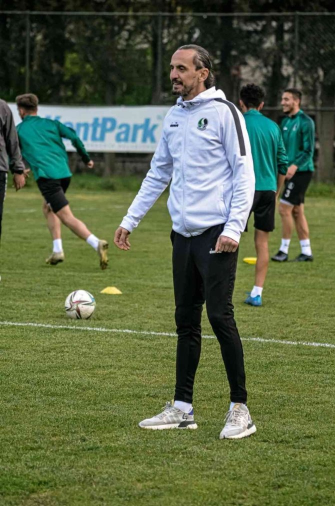 Sakaryaspor, Tuncay Şanlı’yla Yollarını Ayırdı