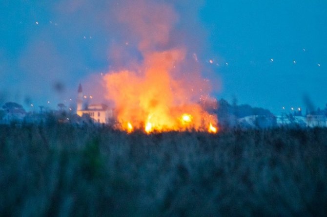 Kızılırmak Deltası’nda Çıkan Yangın Büyümeden Söndürüldü
