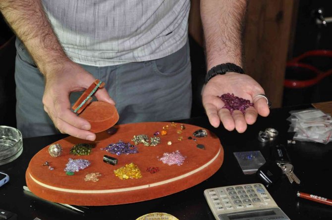 Siirt’ten 22 Ülkeye Mücevher İhraç Ediliyor