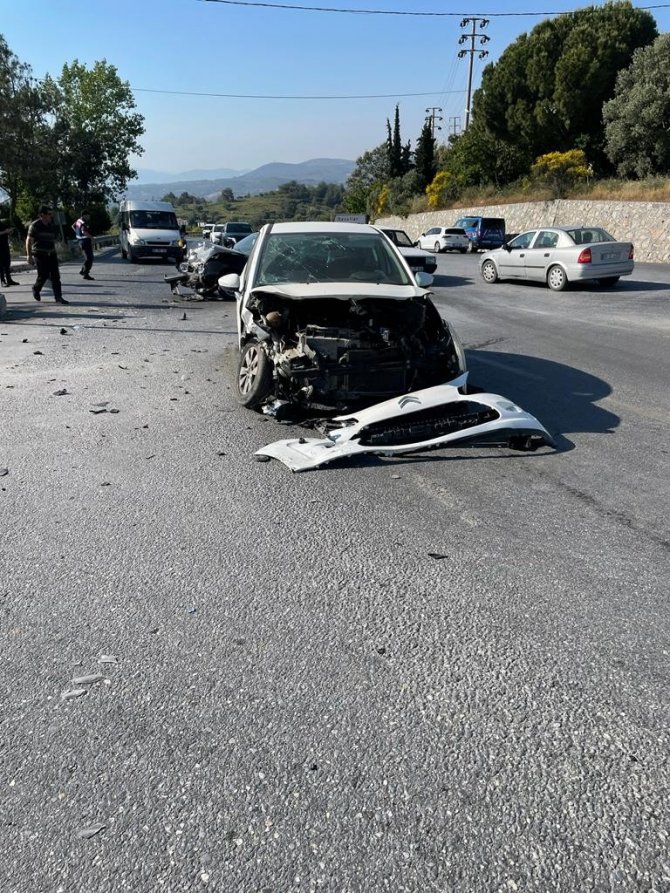 Söke’de Trafik Kazası: 2 Yaralı