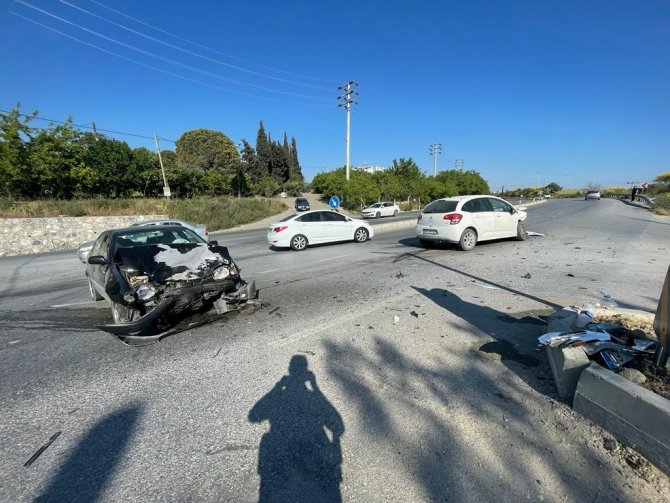 Söke’de Trafik Kazası: 2 Yaralı