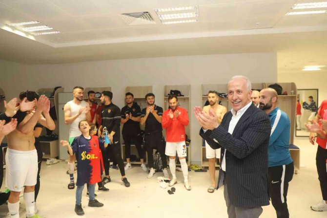 Başkan Gültak: “Mersin Yeniden Diriliş Hikayesi Yazıyor”