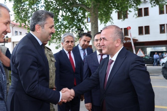 Tokat’a Atanan Vali Hatipoğlu Görevine Başladı