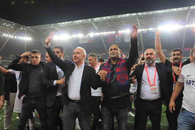 Başkan Yılmaz, İ̇çel İ̇dman Yurdu’nu Tebrik Etti
