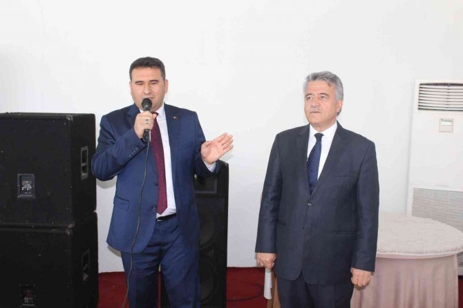 Türk Ve Suriyeli Çocuklar Yemekte Bir Araya Geldi