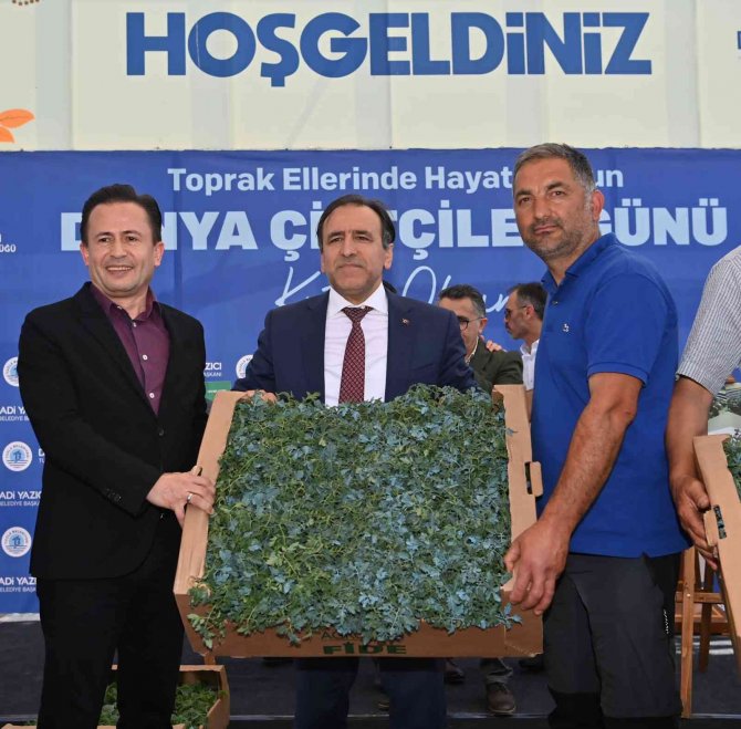Yerli Ve Milli Fideler Tuzlalı Çiftçiler İle Buluştu