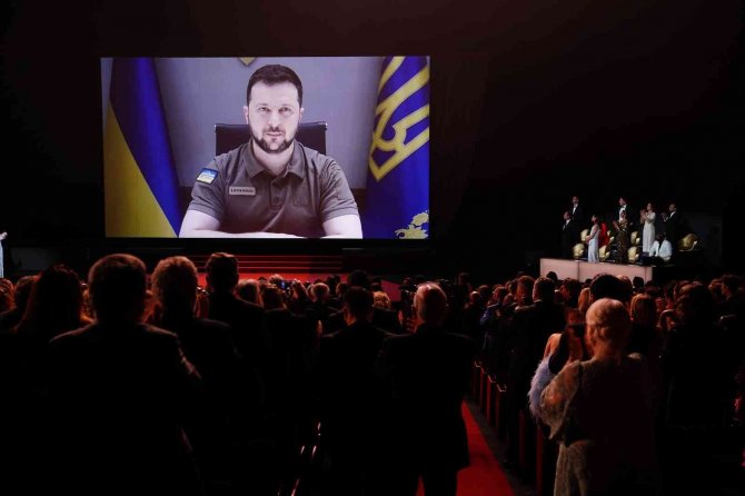 Ukrayna Devlet Başkanı Zelenskiy: “Diktatörün Kaybedeceğinden Eminim”