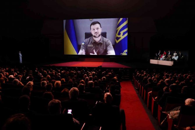 Ukrayna Devlet Başkanı Zelenskiy: “Diktatörün Kaybedeceğinden Eminim”
