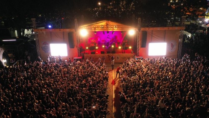 Yuni̇fest’22 Tüm Hızıyla Devam Ediyor