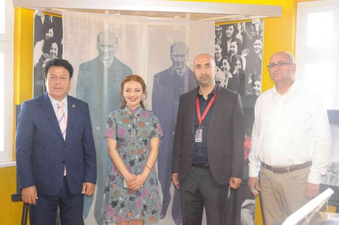 Yalova’da Müzeler Haftası Etkinlikleri Resim Sergisiyle Başladı