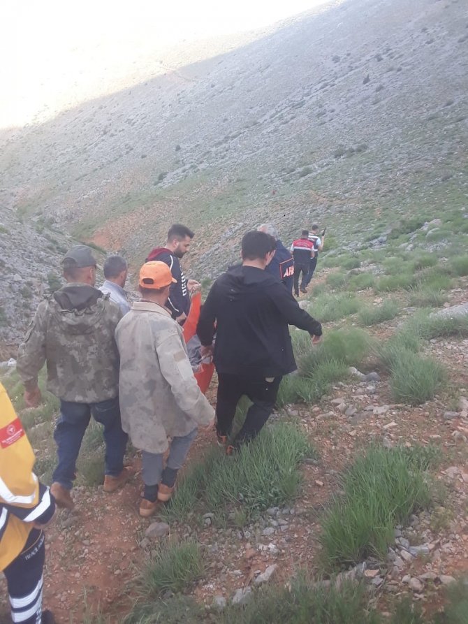 Yaylada Hastalanan Yaşlı Adam Ekipleri Harekete Geçirdi