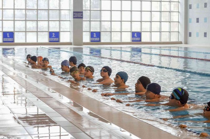 Aski̇ Spor 19 Mayıs’ta Duyurdu: Başkentli Çocuklar Maviye Kulaç Atacak