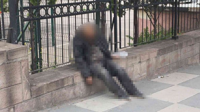 Başkentte Evsiz Bir Vatandaş Sokakta Ölü Bulundu