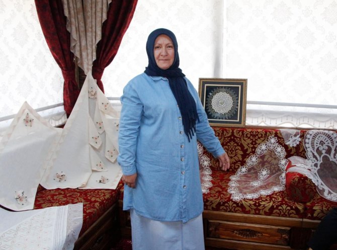 El Emeği Göz Nuru Ürünler Vatandaşların Beğenisine Sunuldu