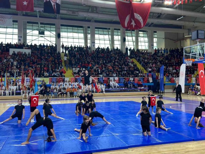 Afyonkarahisar’da 19 Mayıs Coşkuyla Kutlandı