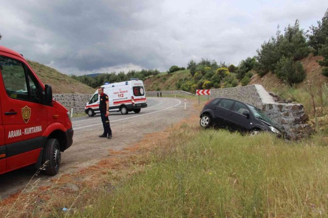 Çanakkale’de Trafik Kazası: 3 Yaralı