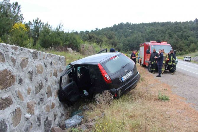 Çanakkale’de Trafik Kazası: 3 Yaralı