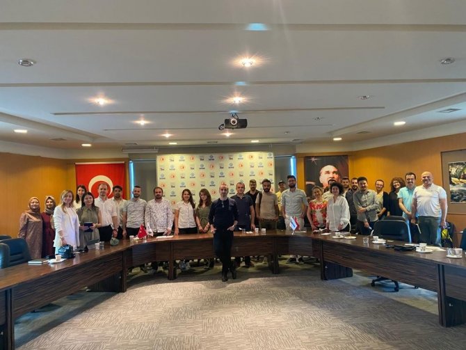 Deni̇b Akademi’den ‘E-ticaret’te Satış Arttıran Çözümler’ Eğitimi