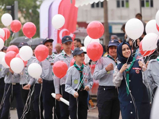 19 Mayıs’ın 103. Yılında 103 Metrelik Dev Bayrak Açıldı