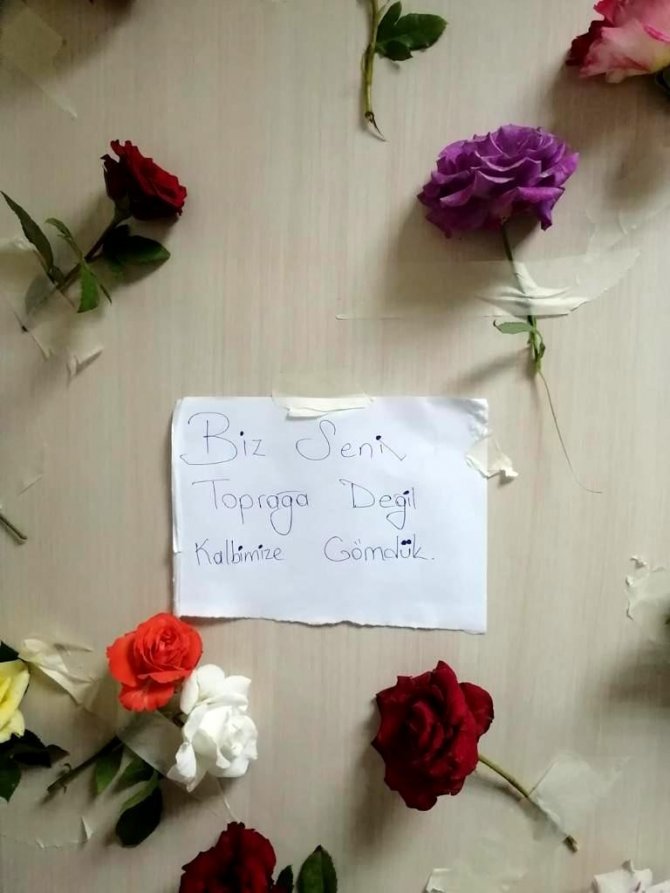 Derste Kalp Krizi Geçirip Hayatını Kaybeden Öğretim Üyesi Son Yolculuğuna Uğurlandı