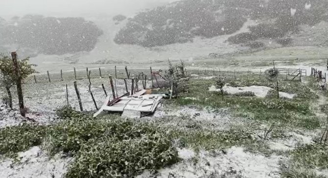 Tokat’ta 19 Mayıs’ta Kar Sürprizi
