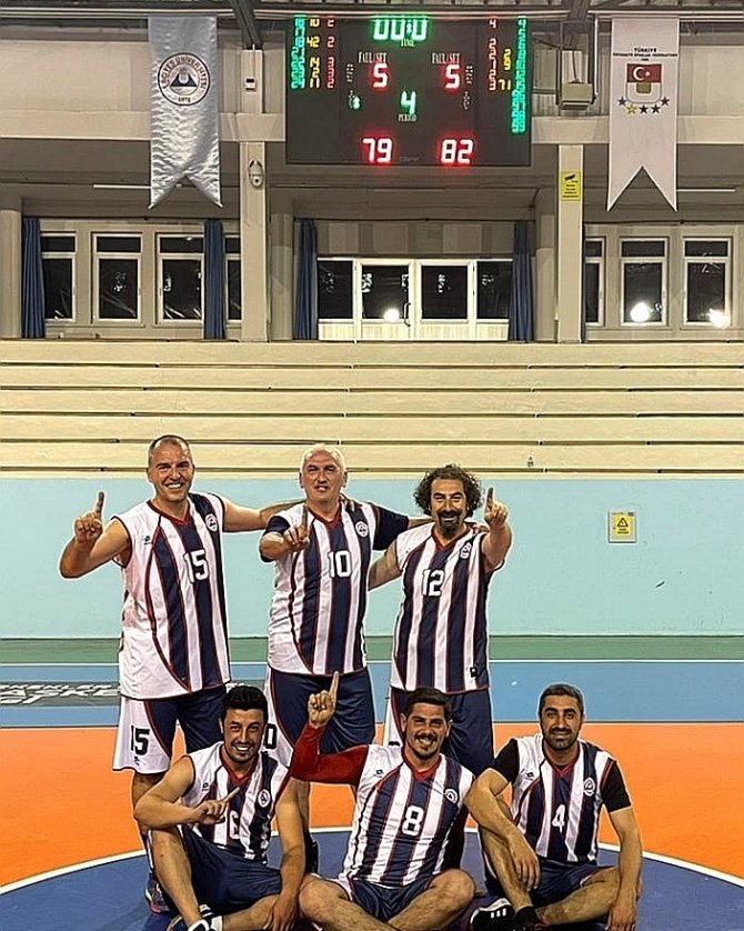Erü Spor Bilimleri’nden Çifte Şampiyonluk