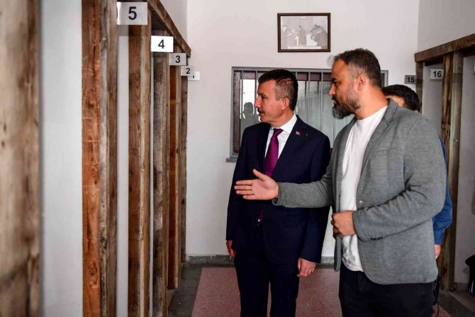 Ulucanlar Desen Çalıştayı Sergisi Açıldı