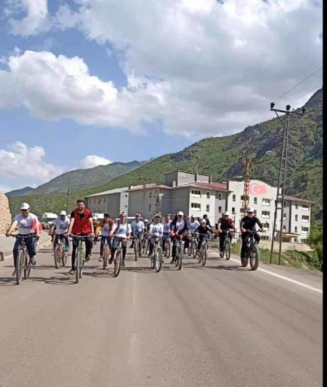 Şemdinli’de Bisiklet Turnuvası