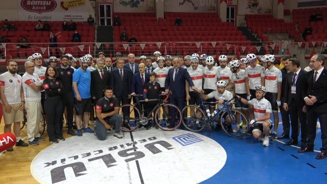 Kocaeli’den Yola Çıkan 19 Bisikletli Samsun’a Ulaştı