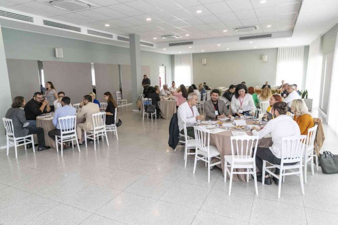 Mersin’de ’Gençlik Ve Spor Çalıştayı’ Düzenlendi