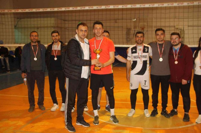 Malazgirt’te ‘Kurumlar Arası Voleybol Turnuvası’nın Şampiyonu Belli Oldu