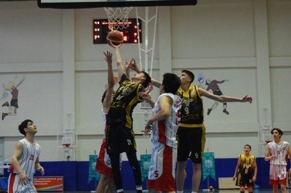 Kardeş Kentler Basketbol Turnuvası’nda Dostluk Kazandı