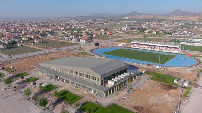 Konya’da Olimpik Yüzme Havuzu Ve Atletizm Pisti İ̇slami Dayanışma Oyunları’na Hazır