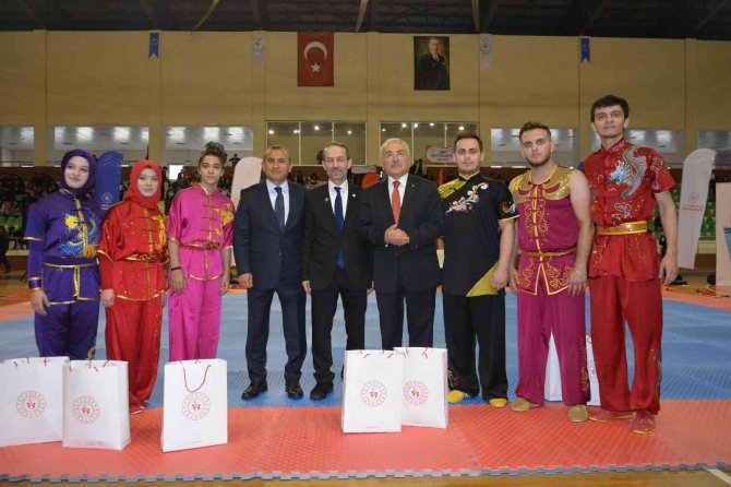 Ünye’de 19 Mayıs Coşkusu