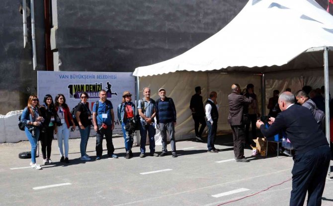 "1. Van Fotoğraf Maratonu’ Başladı