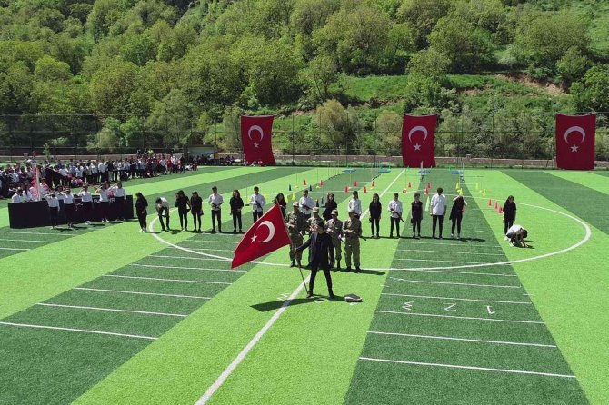 Çatak’ta 19 Mayıs Atatürk’ü Anma, Gençlik Ve Spor Bayramı Coşkusu