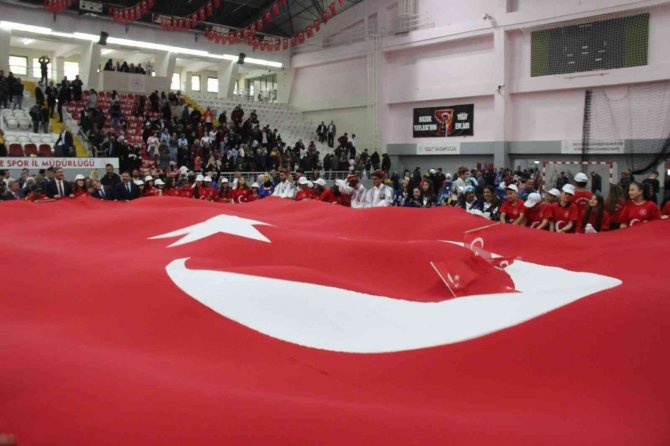 Yozgat’ta 19 Mayıs Coşkusu