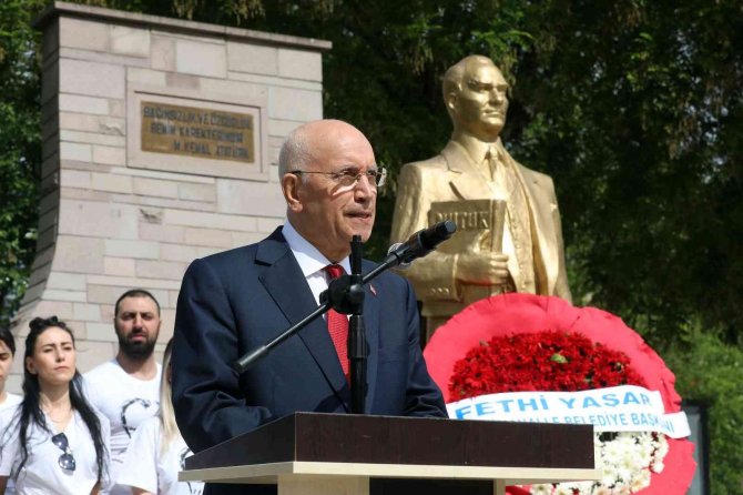 Yenimahalle’de 19 Mayıs Coşkusu