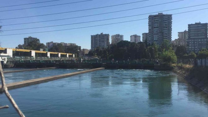 Nehre Serinlemek İçin Giren Gençlerin Cansız Bedenleri Bulundu